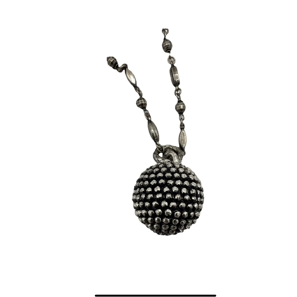 Bottega Veneta Silver Pendantb 690$